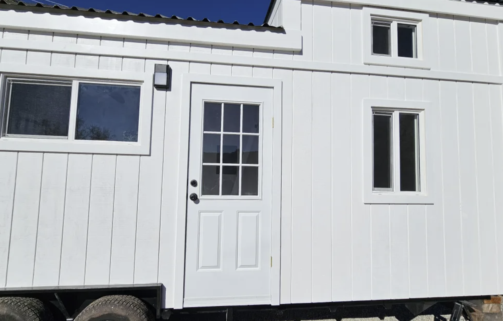Tiny Home For Sale - Beautifully Crafted & Move-In Ready! - 1 bed, 1 bath, 220 sqft in Long Beach , California